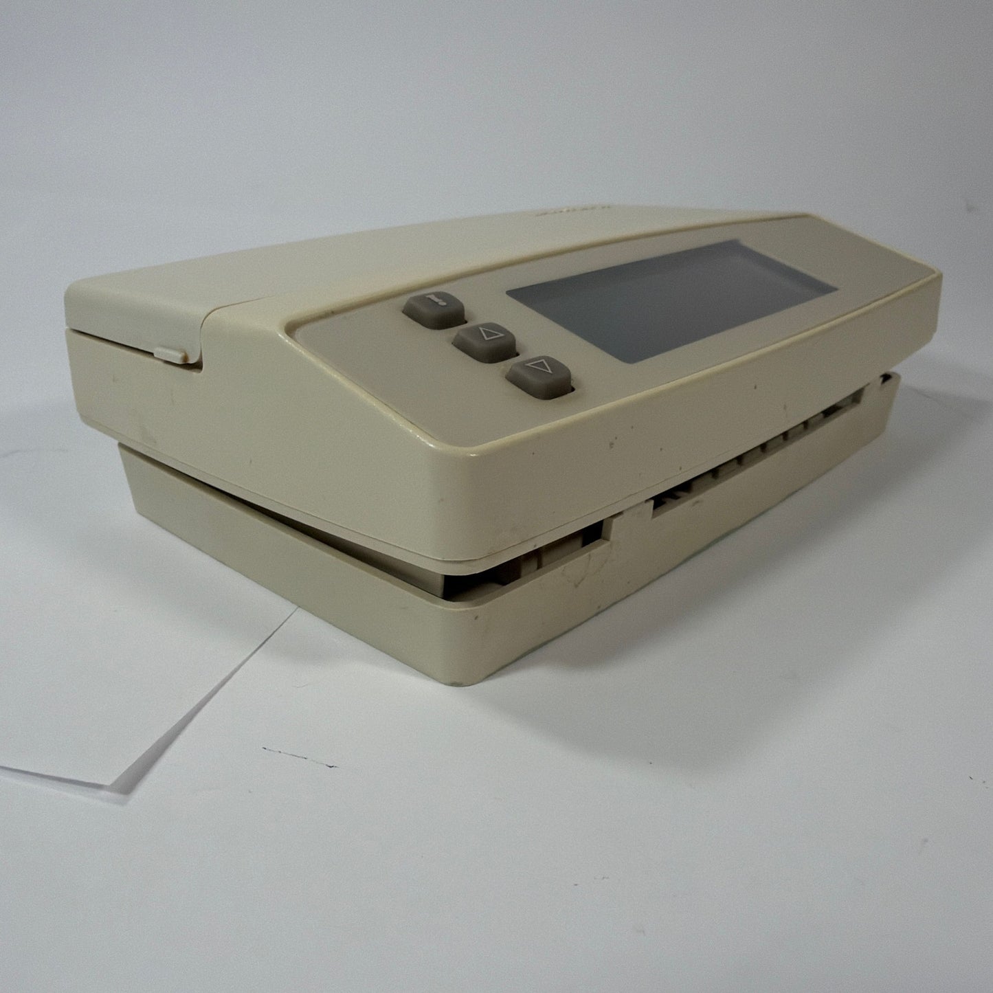 Honeywell T8602C2000 Programmable Thermostat Beige
