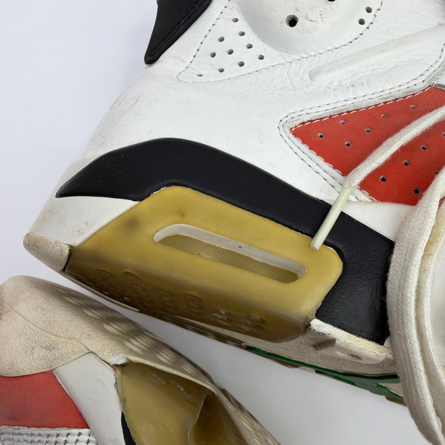 Air Jordan 6 Retro Gatorade Like Mike 384664-145 Size 12 Needs Restoration