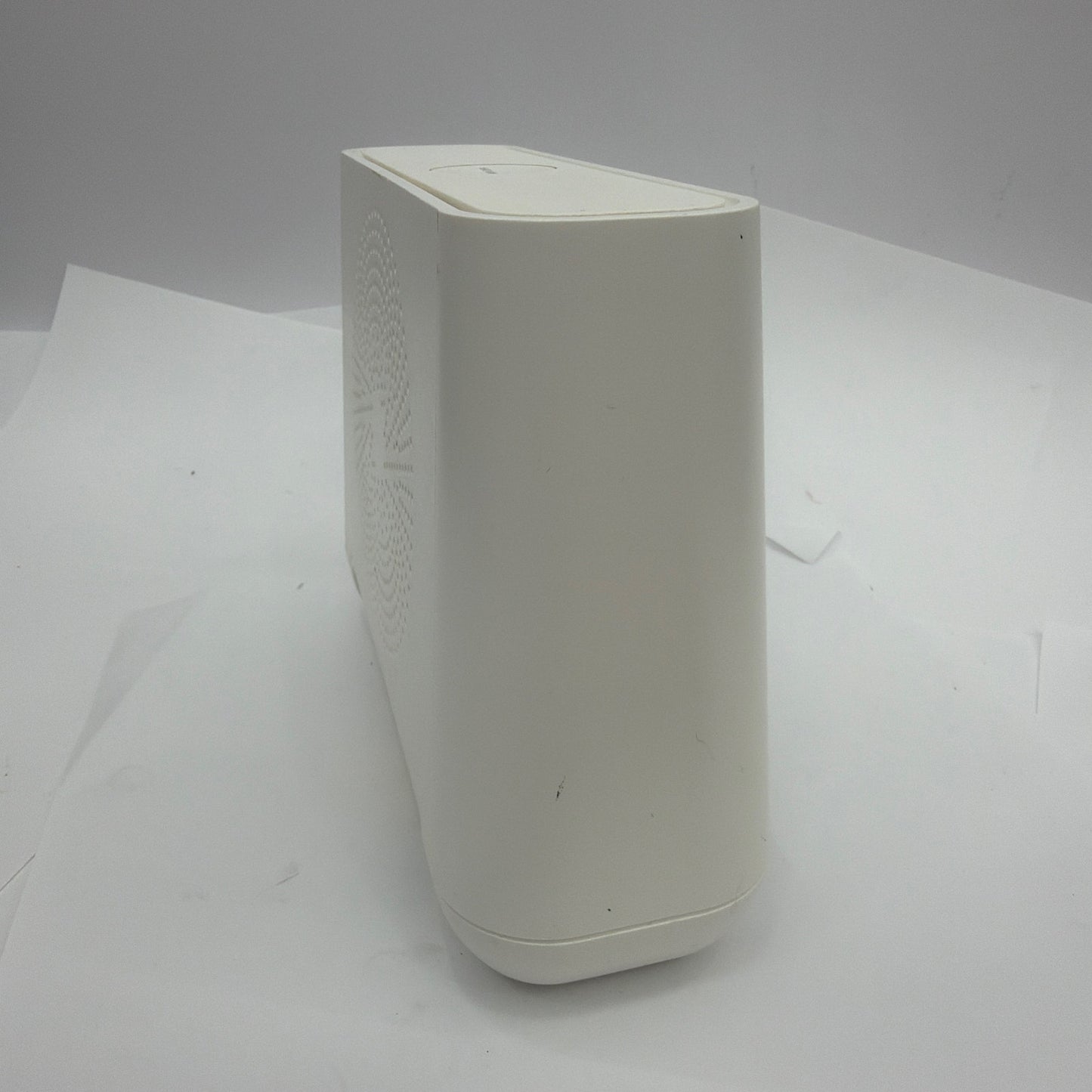 Netgear Arlo Pro VMB4000 Base Station With Power Adapter and Ethernet Cable