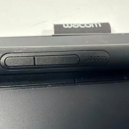 Wacom Intuos Small Bluetooth Graphics Tablet CTL-4100WL Black with Pen