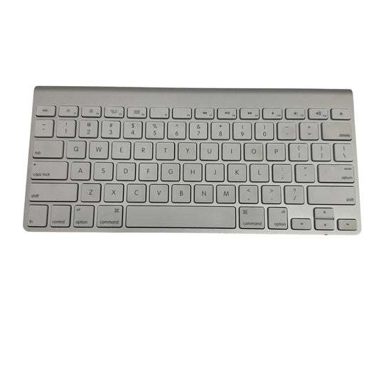 Apple Wireless Keyboard A1314 Silver Aluminum Bluetooth - Tested Working