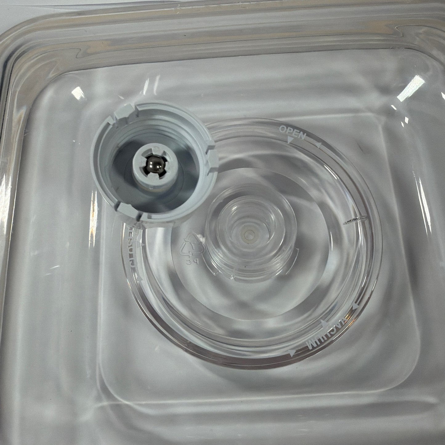 FoodSaver Quick Marinating Vacuum Seal Lid 2.25 Qt Square
