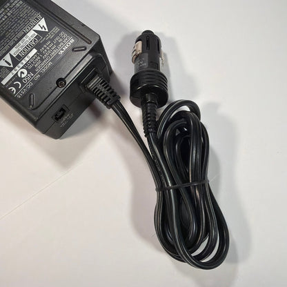 Sony DC-V515 Car Battery Charger 12/24V DC Adapter 8.4V Output Tested Working
