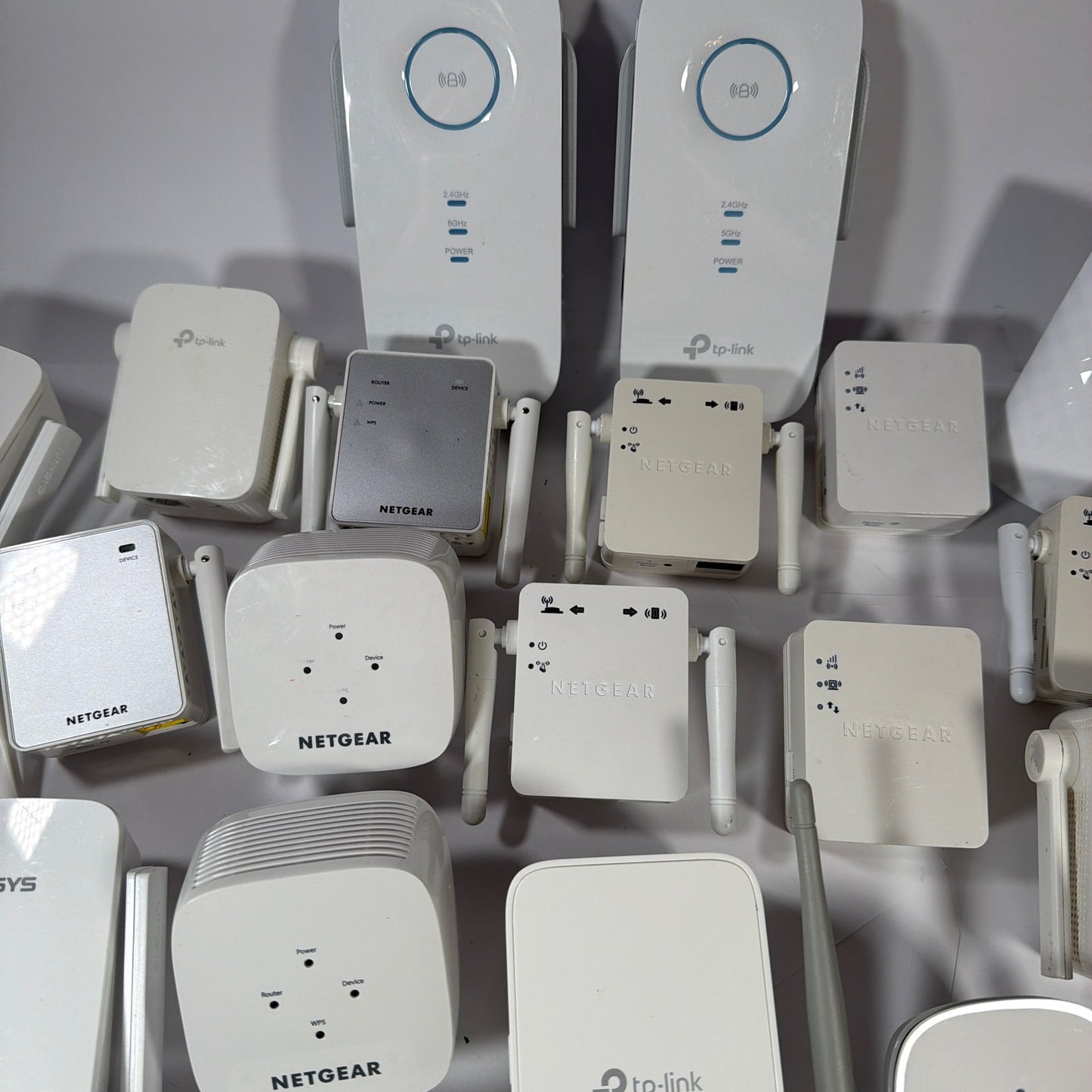 Mixed Lot Wi‑Fi Range Extenders Linksys Netgear TP‑Link Belkin Untested