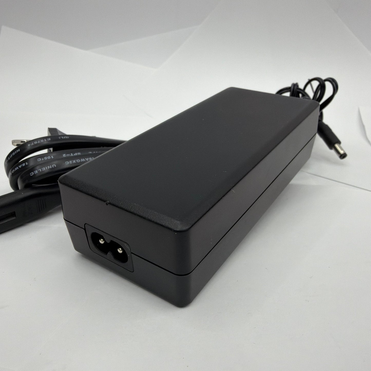 Polk TNUA1903003 AC Adapter 19V 3A Power Supply With Cord