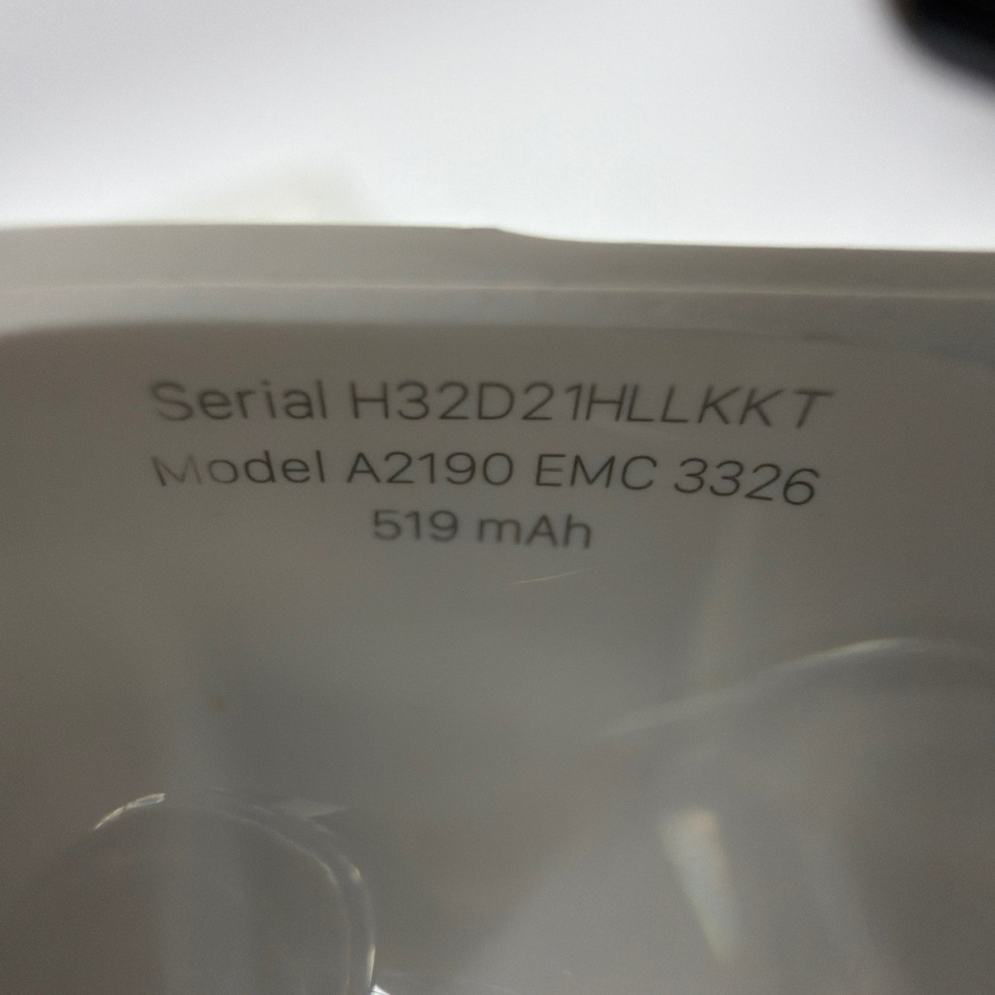 Apple AirPods Pro (1st Gen) A2190 w/ Case & Tips - Right ANC Fault - For Parts