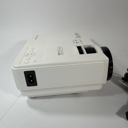 Auking M8-F Mini LED Projector White Tested Working With Power Cord