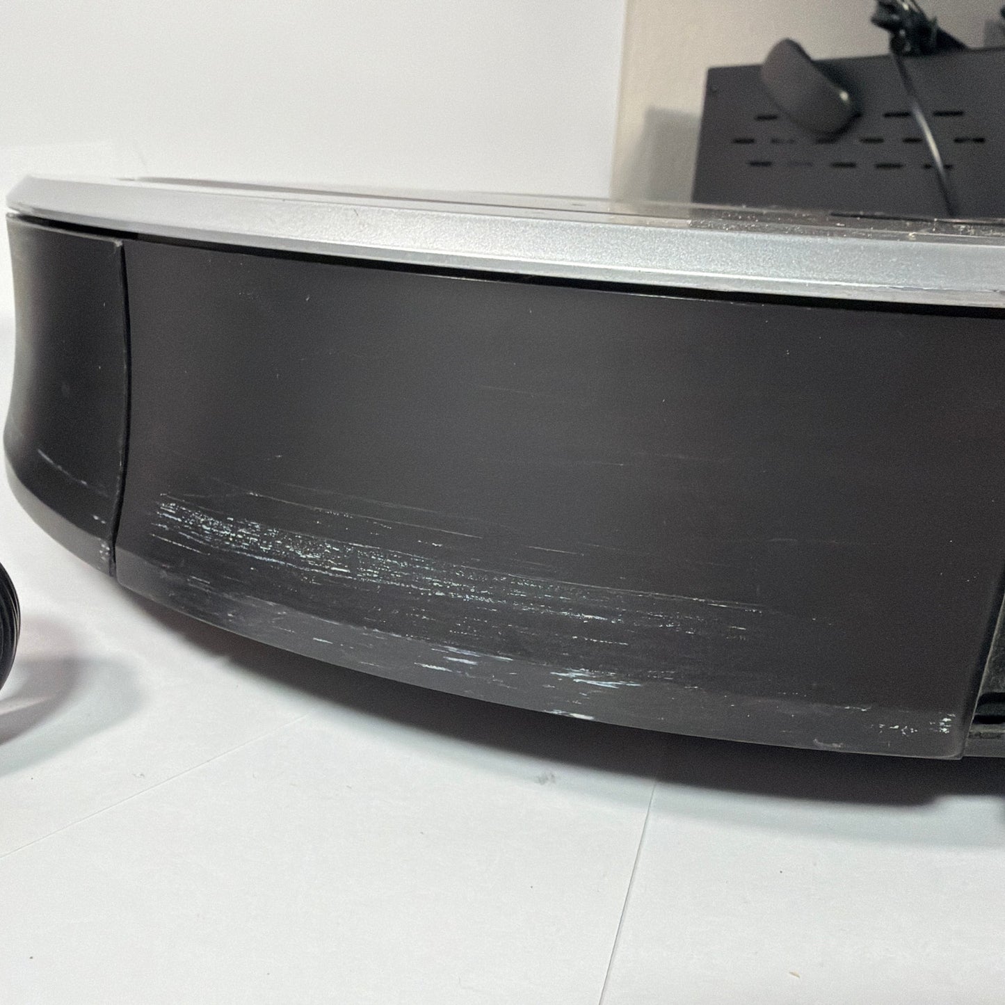 iRobot Roomba 860 Robot Vacuum Cleaner with Home Base Dock Tested Working