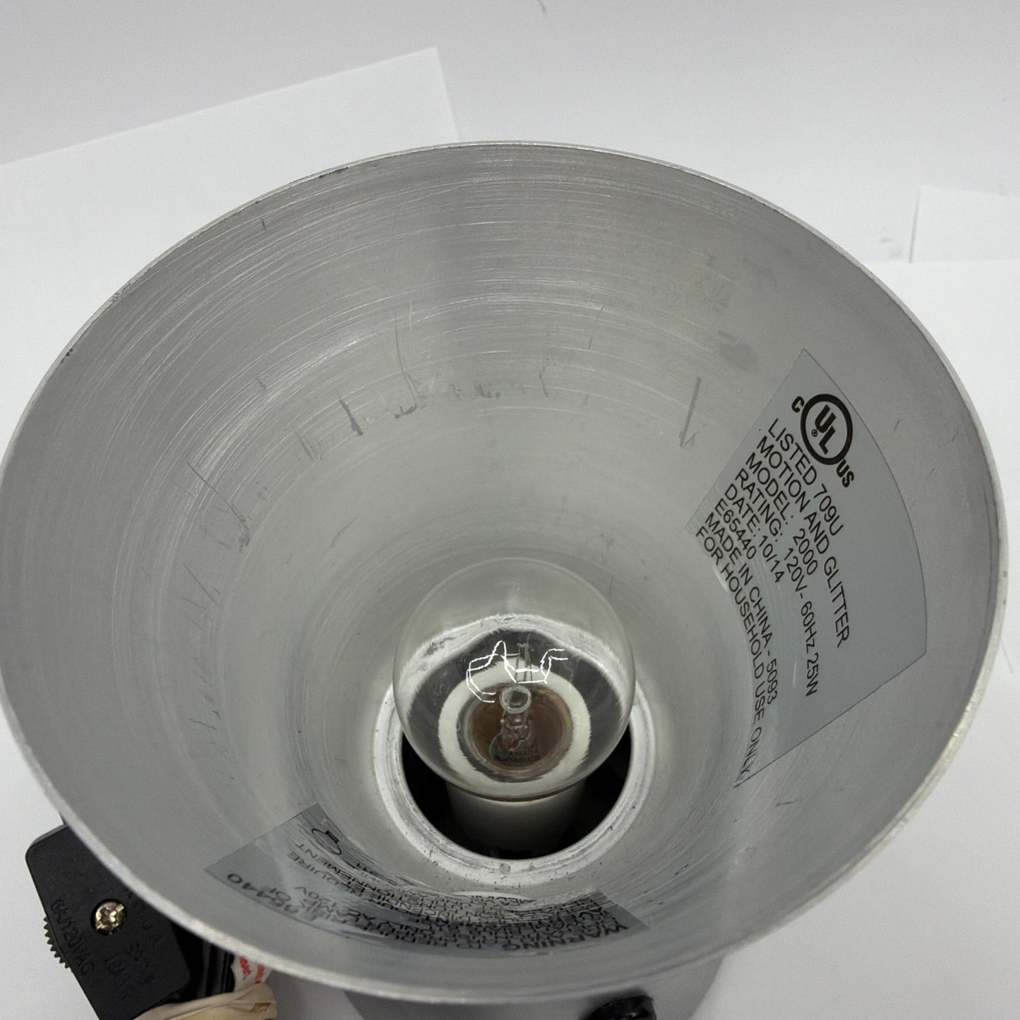 Silver Motion and Glitter Lamp Model 2000 6 Inch Tested Working