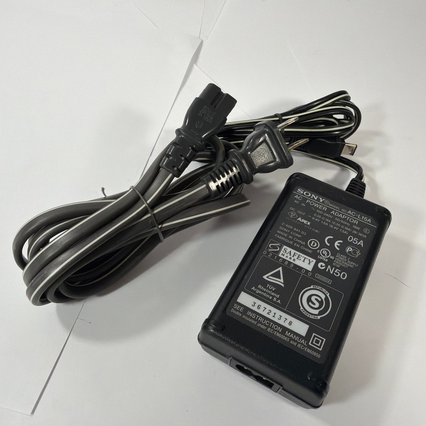 Sony AC-L15A 8.4V 1.5A AC Power Adapter Charger with Cords