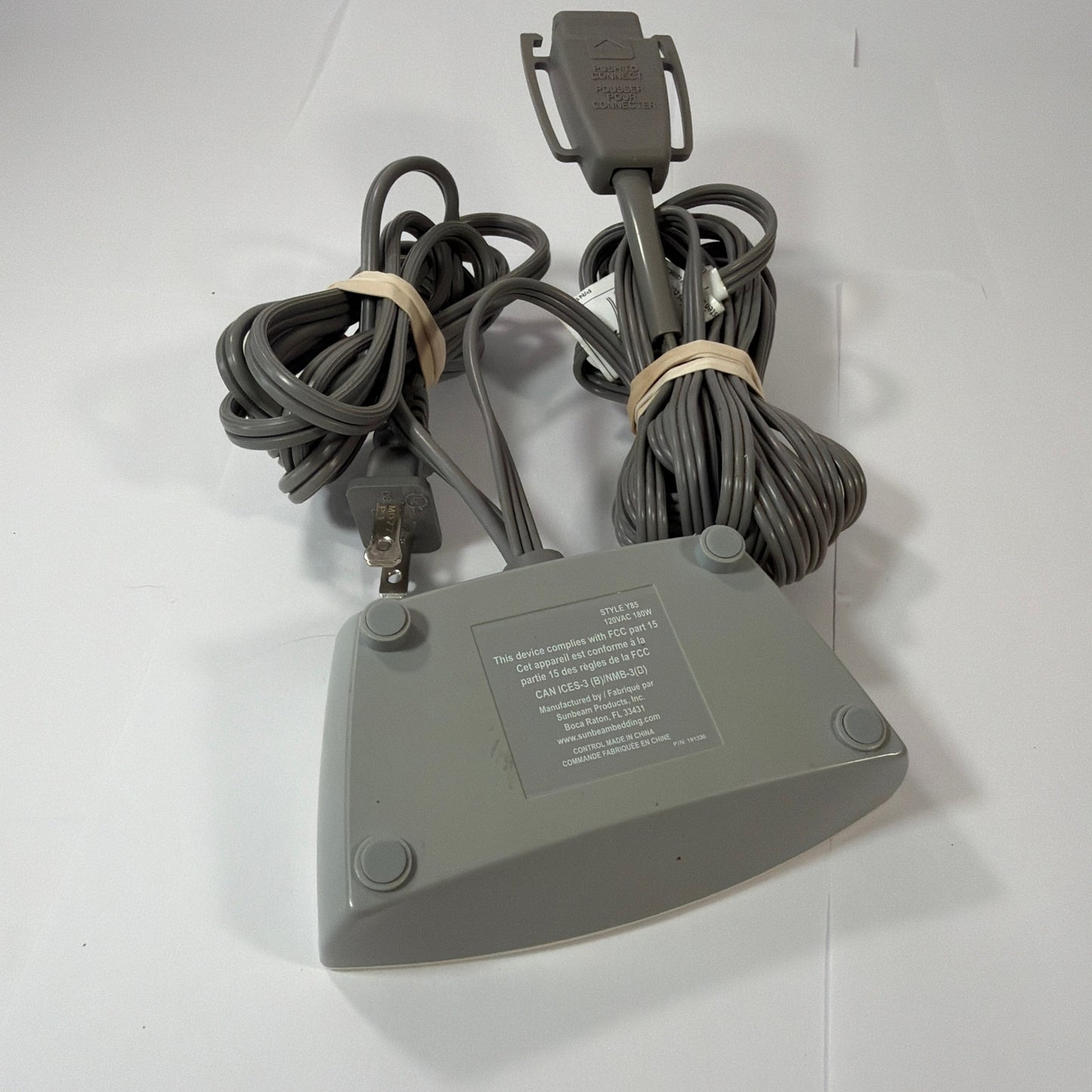 Sunbeam Heating Pad Controller Power Cord Style Y85 Auto-Off 10 Hours 120VAC 180