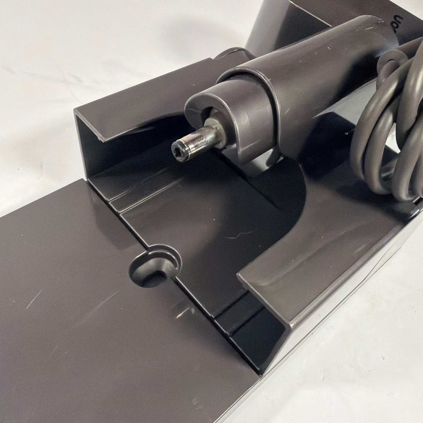 Dyson Wall Docking Station & Battery Charger 205720-02 Gray