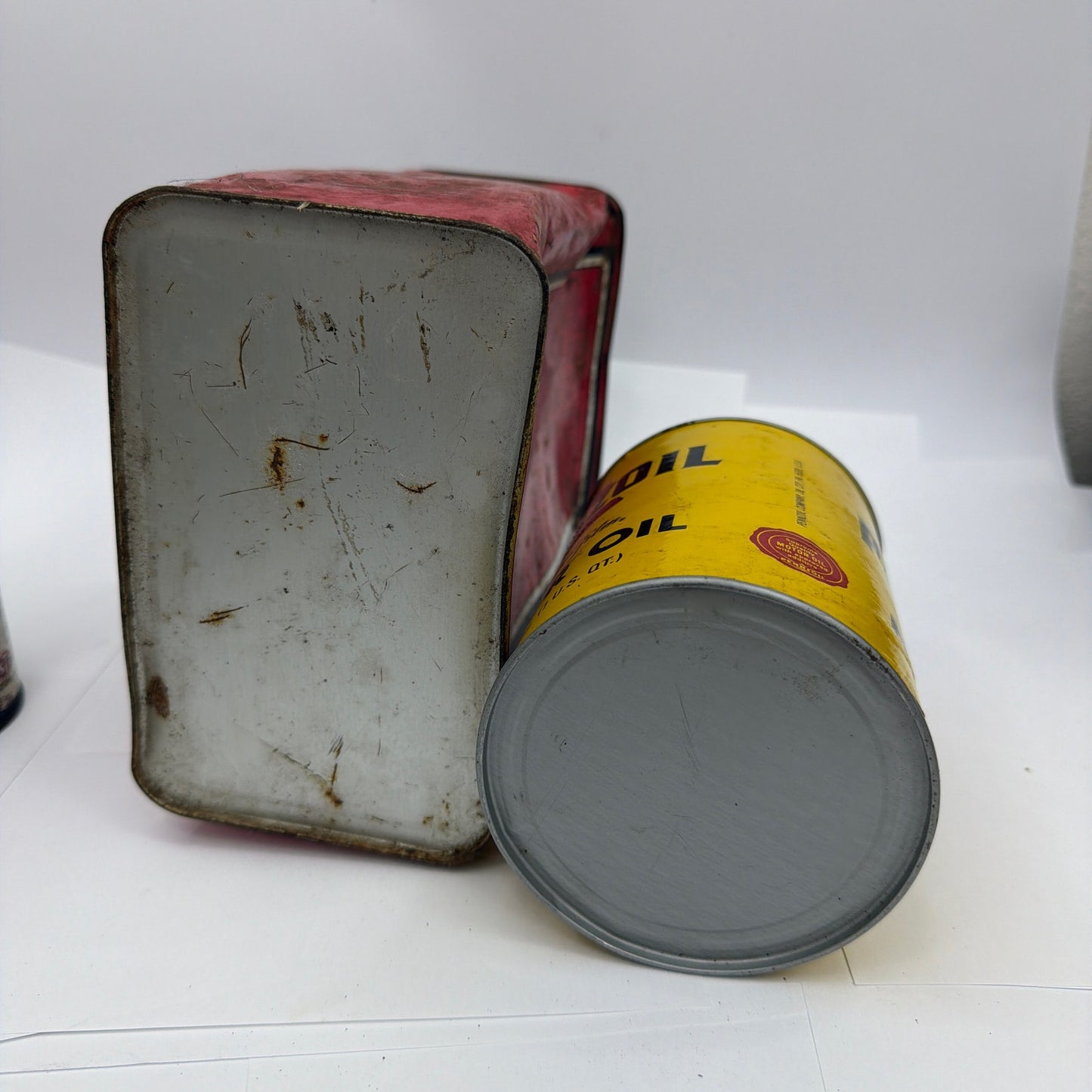 Vintage Oil Can Lot Marvel Mystery Oil Pennzoil STP Treatment Tins Movie Prop