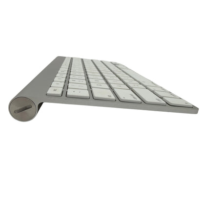 Apple Wireless Keyboard A1314 Silver Aluminum Bluetooth - Tested Working