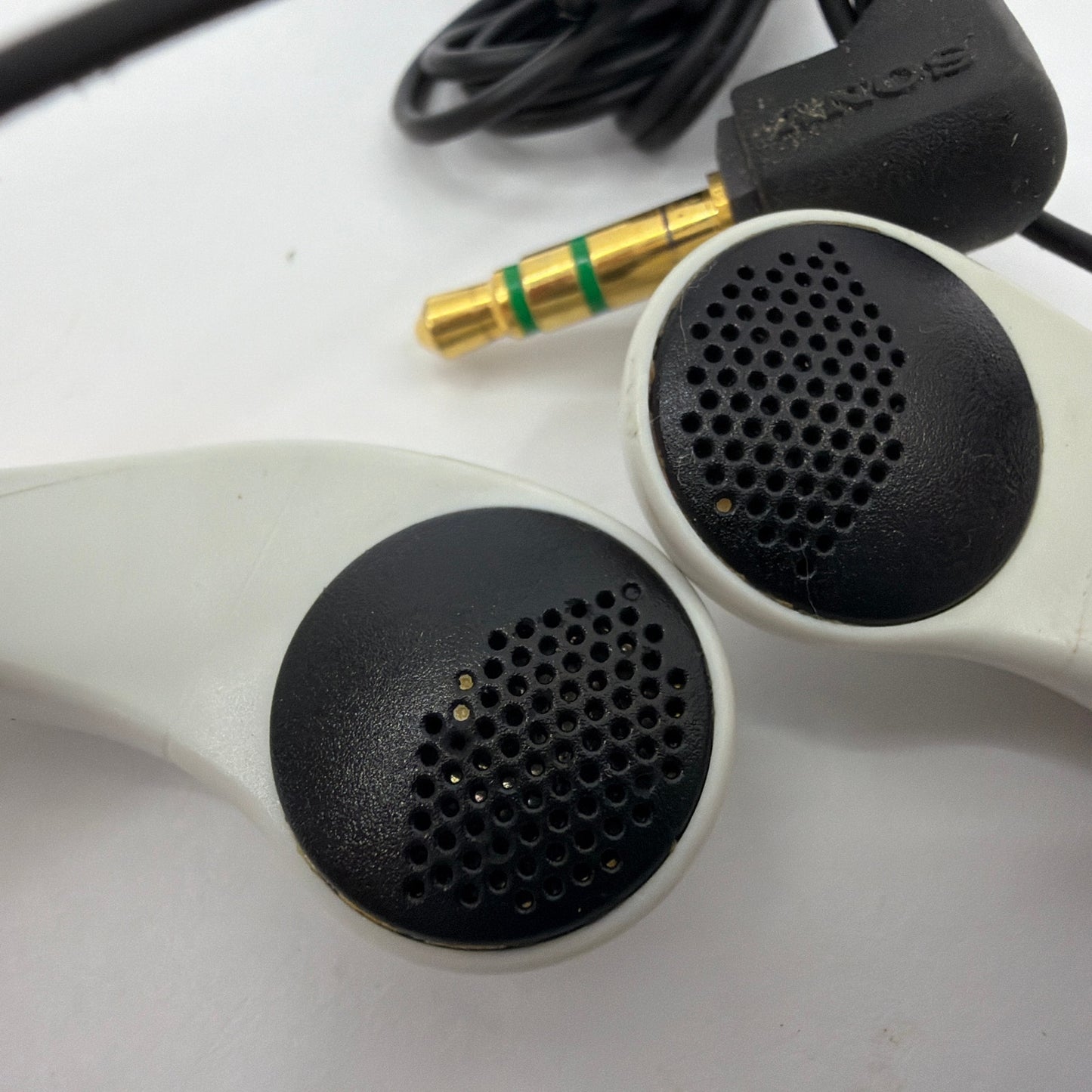 Sony MDR-W014 Lightweight Behind the Neck Stereo Headphones White Black Tested